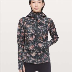 N/A Lululemon Scuba jacket - floral - size 6
